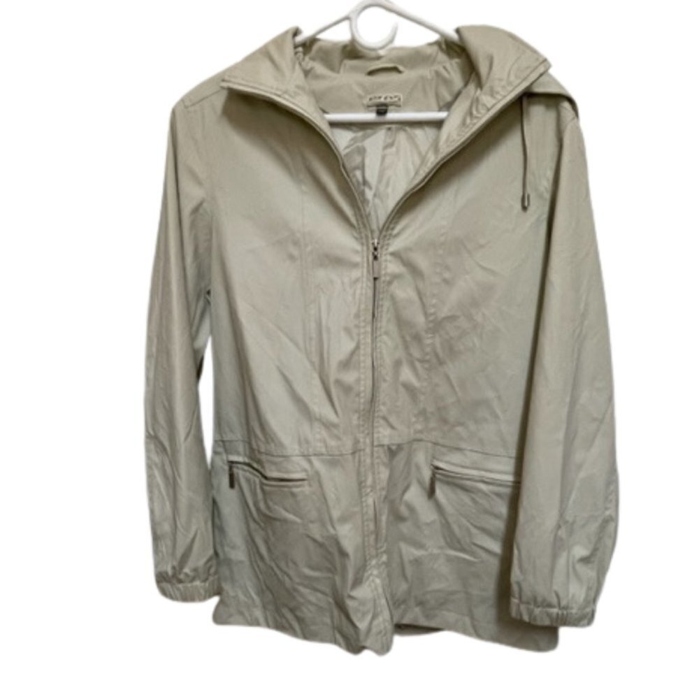Giacca waterproof jacket with detachable hood and inner phone pocket
